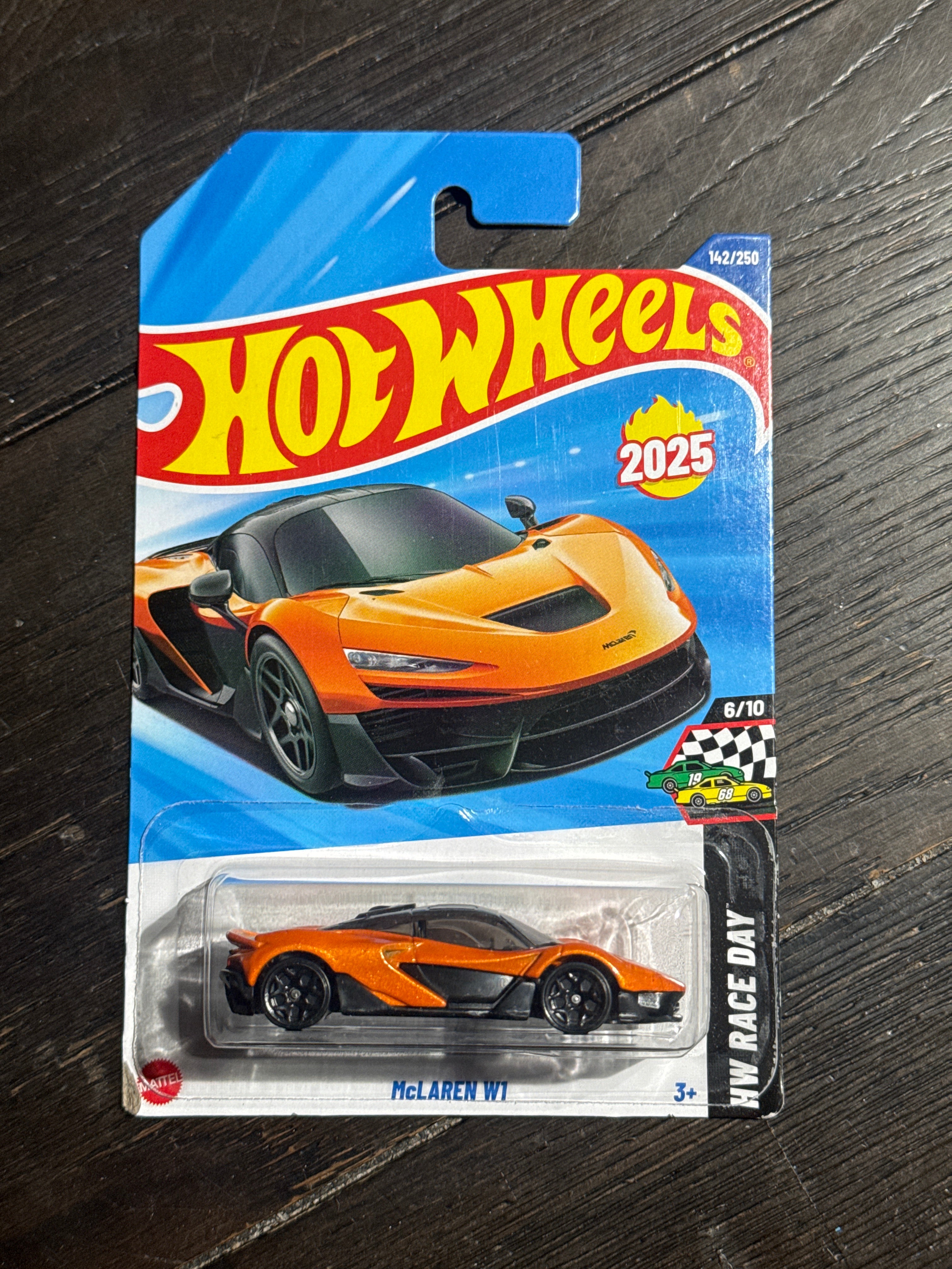 2025 Hot Wheels Mainline | McLaren W1 142/250 HW Race Day 6/10 Orange