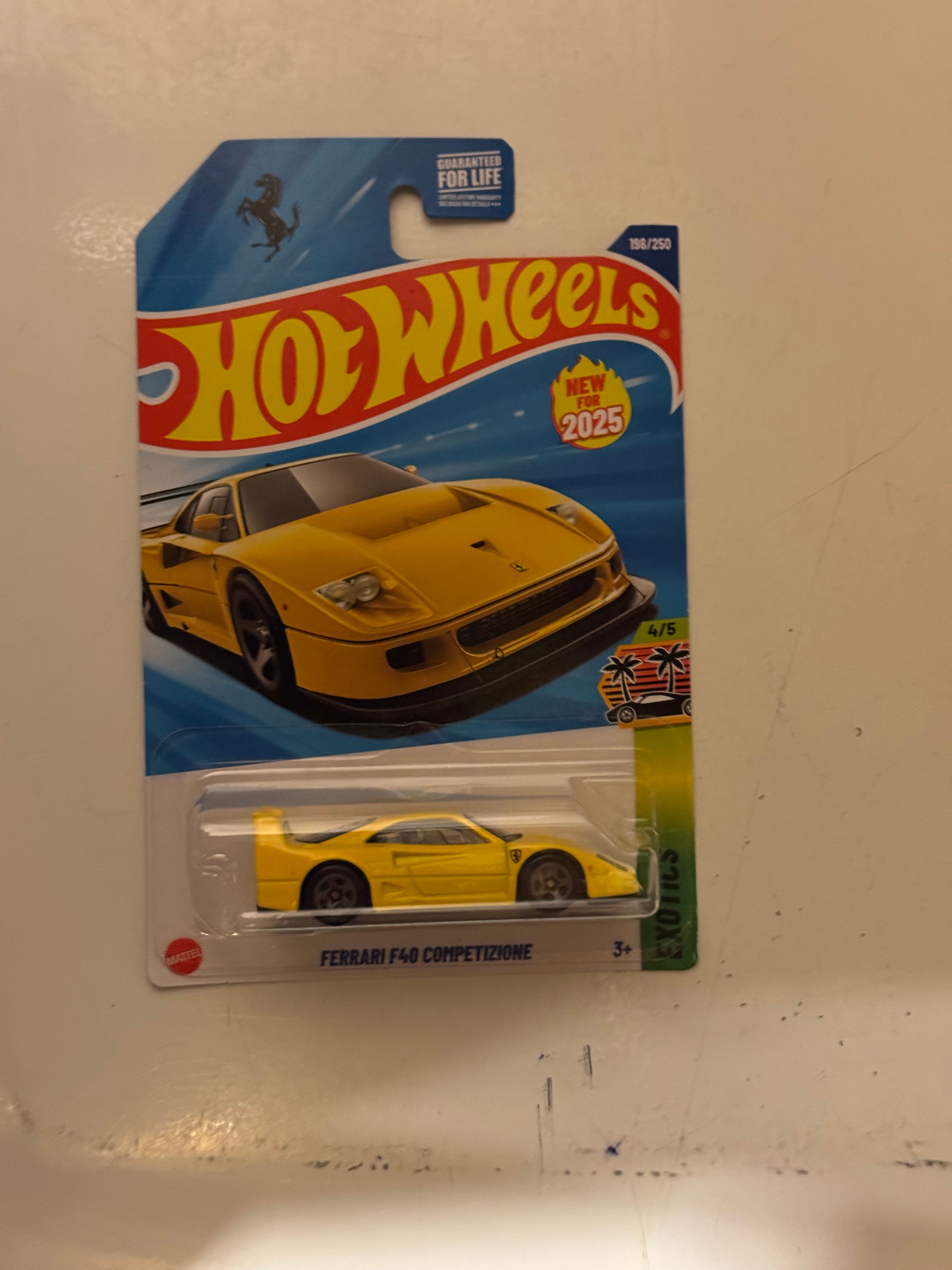 2025 Hot Wheels Mainline | Ferrari F40 Competizione 198/250 Exotics 4/5 Yellow